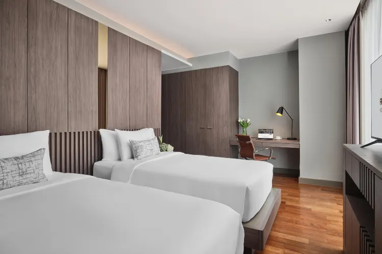 เพนท์เฮาส์สามห้องนอนพร้อมระเบียง