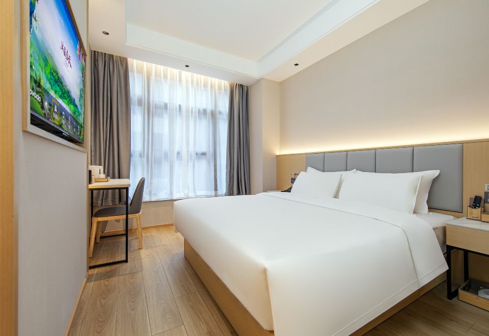 舒適靜眠大床房【全屋聲控+投屏電視+零壓床墊】