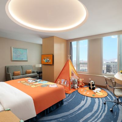 動物園奇遇 · 親子大床房 深圳好日子皇冠假日酒店優惠