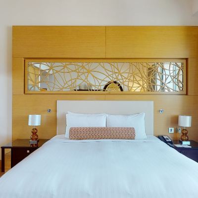 3 卧室公寓式客房, 卧室1:1張特大床 , 卧室2:1張雙人床 , 卧室3:2 張單人床 杜拜阿爾加德夫萬豪行政公寓酒店優惠