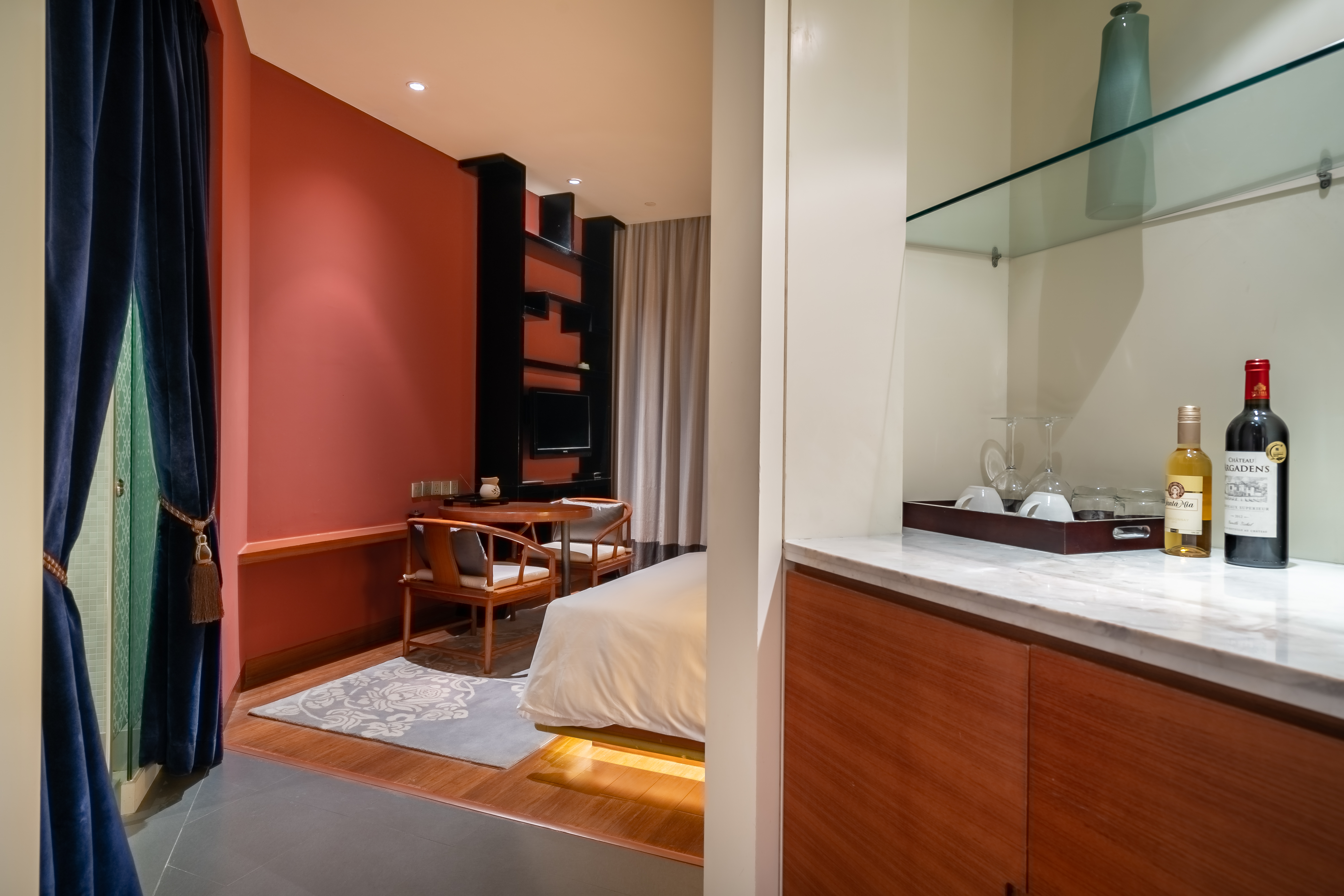 西溪豪华大床房