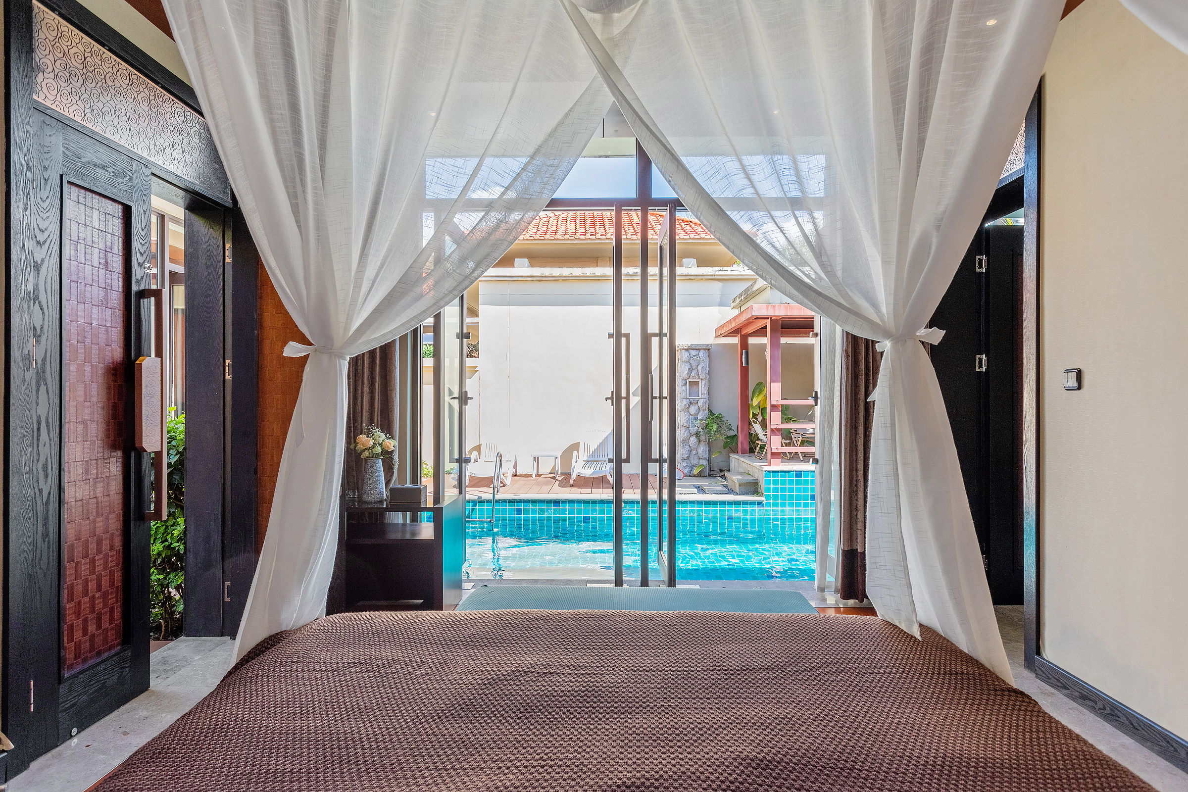 私家泳池别墅·一室一厅