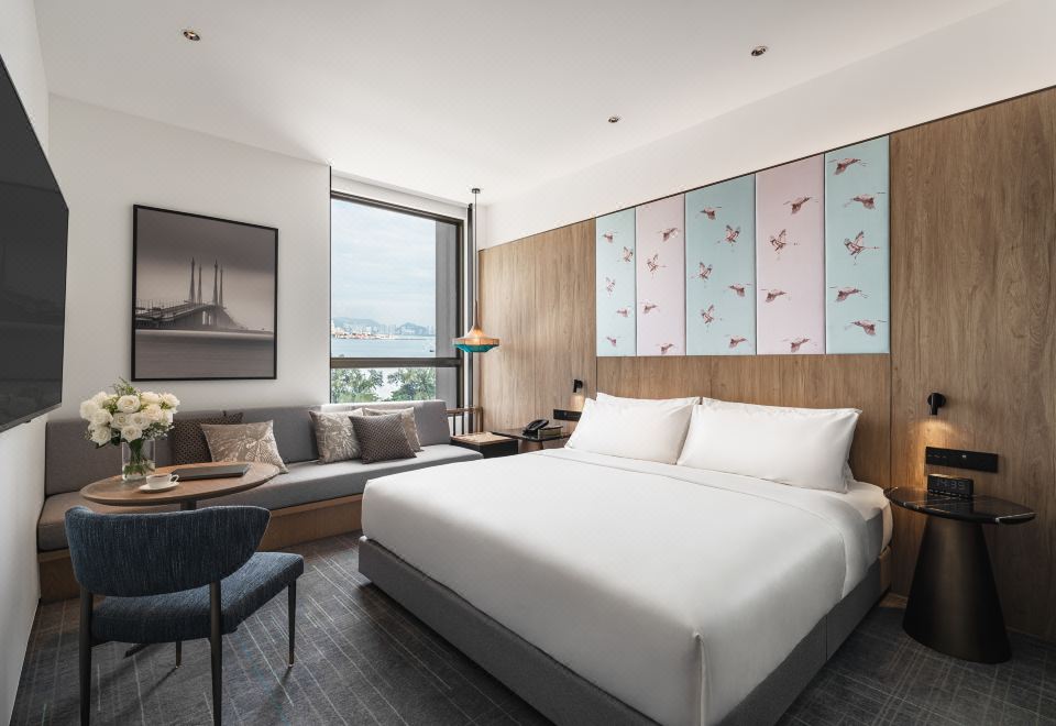 1张特大床标准海景房