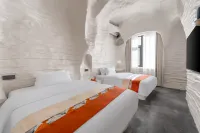 Shanye Theme Hotel (Luoping North Station)