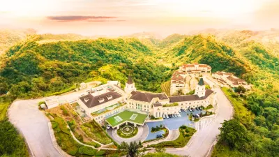 Twin Lakes Hotel near Tagaytay Hotels in 
