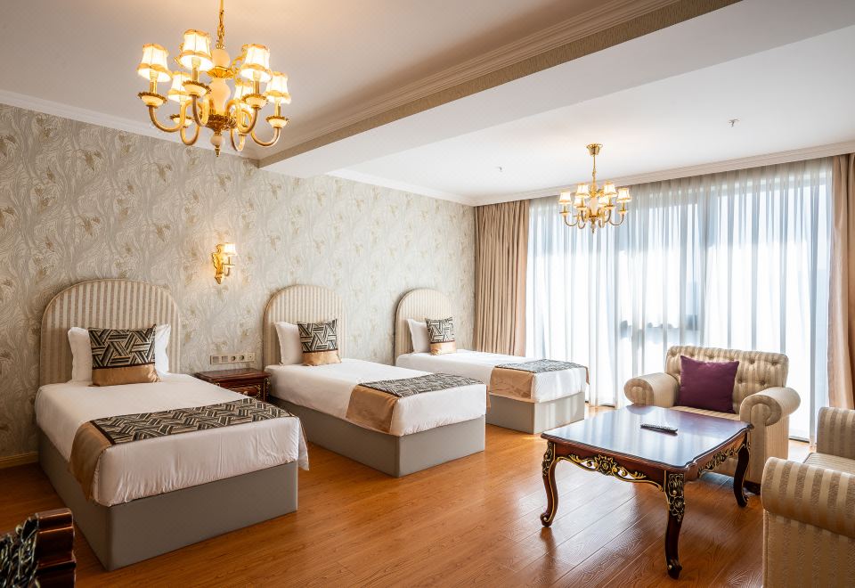 Panorama Lisi Grand HotelFamily Triple City View