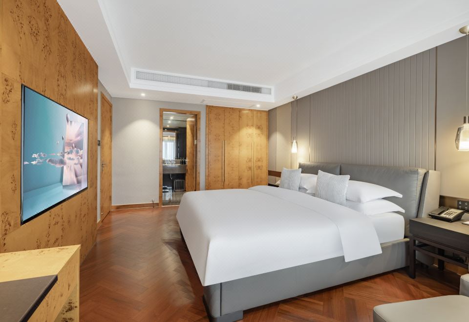 Xizhou Garden HotelBusiness Three-suite