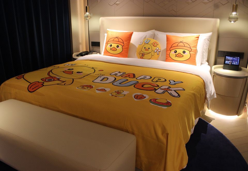 Vance Hotel HangzhouChildren's Room (Tub + Dyson Hair Dryer + Coffee Machine + Smart Control)