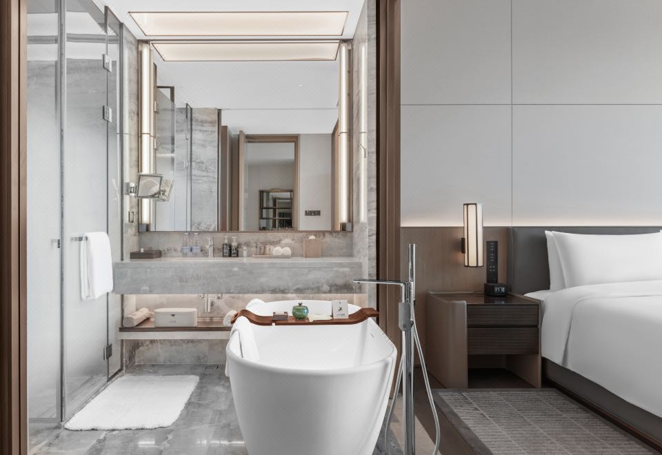 逸境|尊享大床房「全自動智能馬桶」「智能客控」