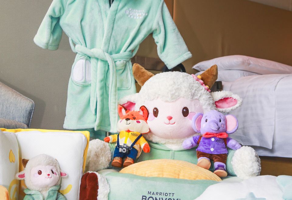 Renaissance Suzhou Wujiang HotelXiao Yang Mia Family Room