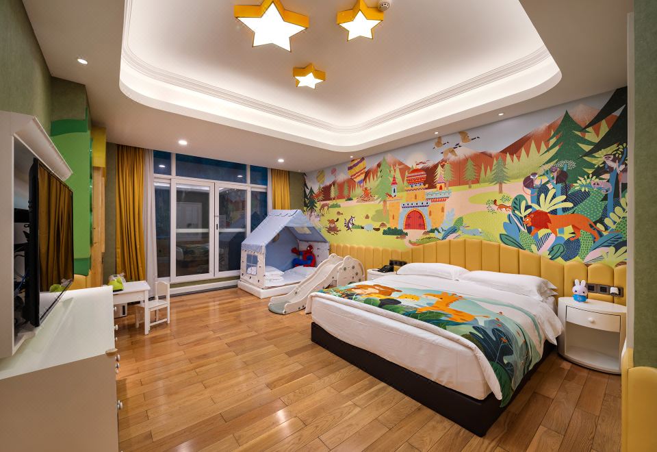 動物王國主題房