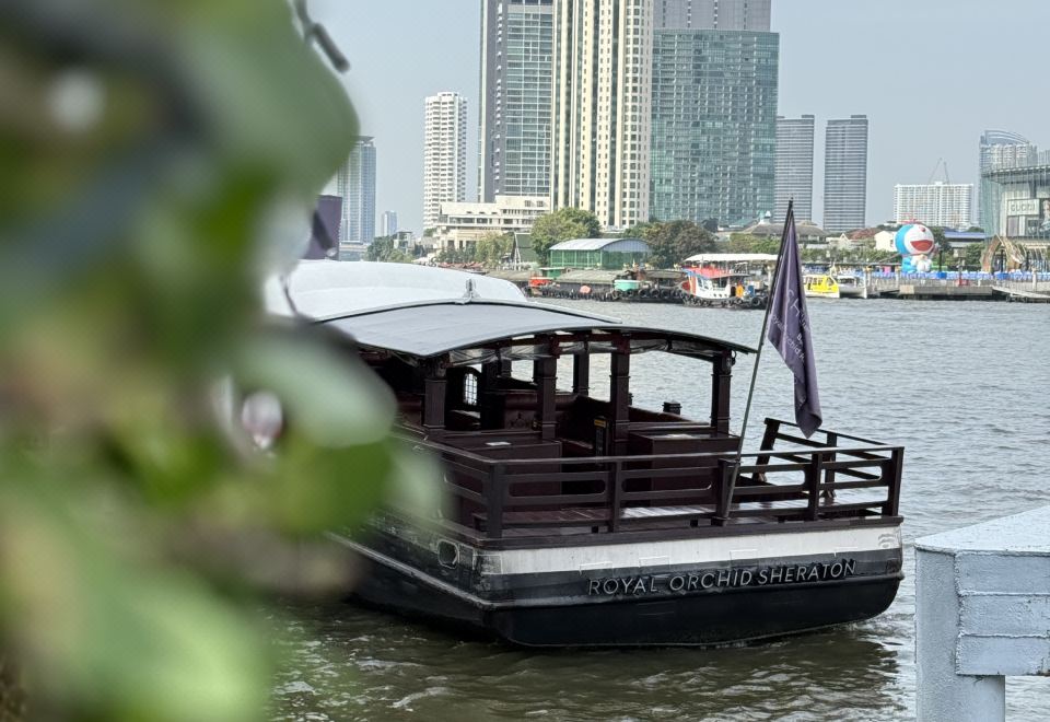 Royal Orchid Sheraton Hotel & TowersSuperior Deluxe, Guest Room, 2 Double, River View