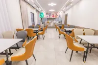 鼎峰飯店(文化廣場昭通第三人民醫院店)