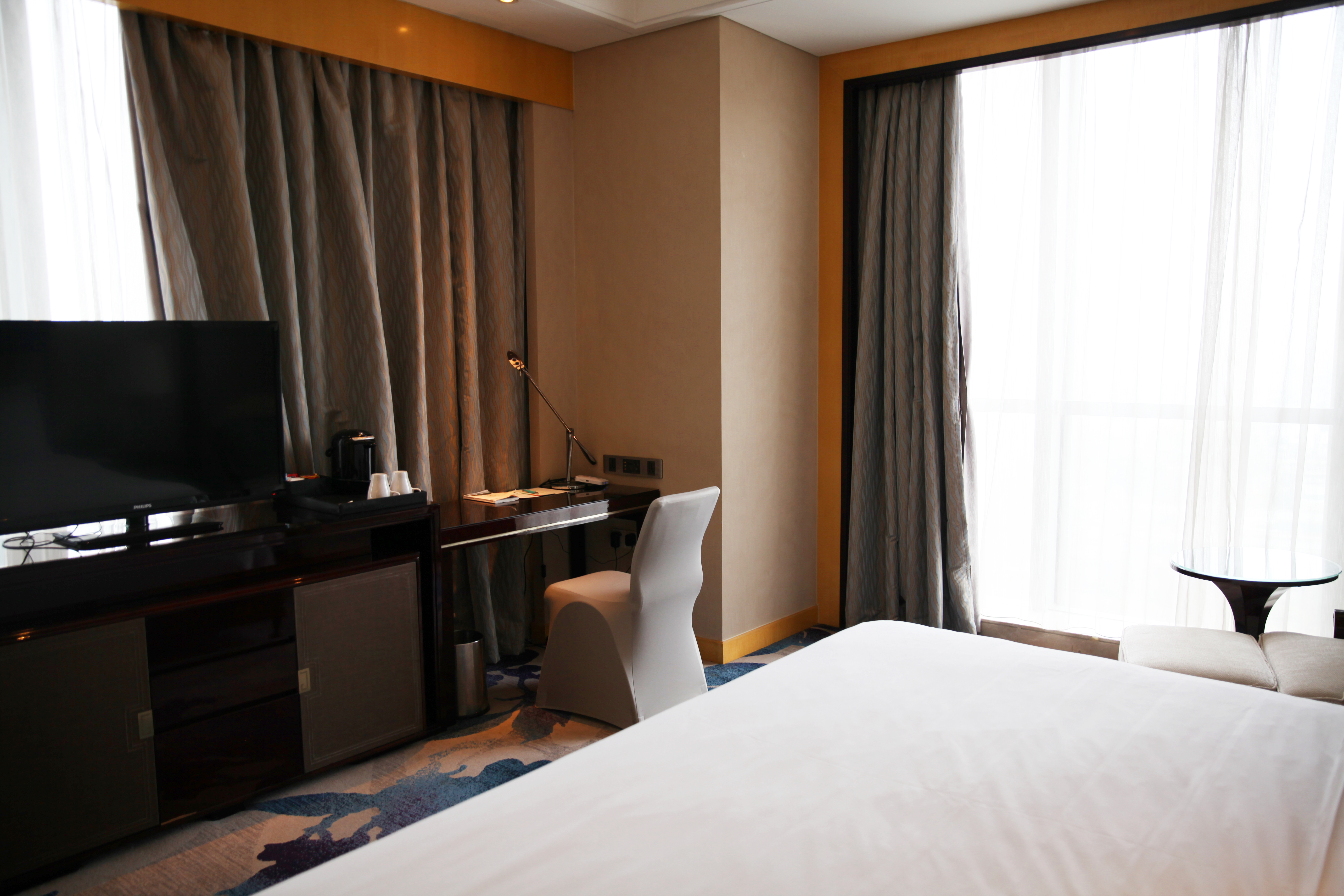 特价豪华大床房