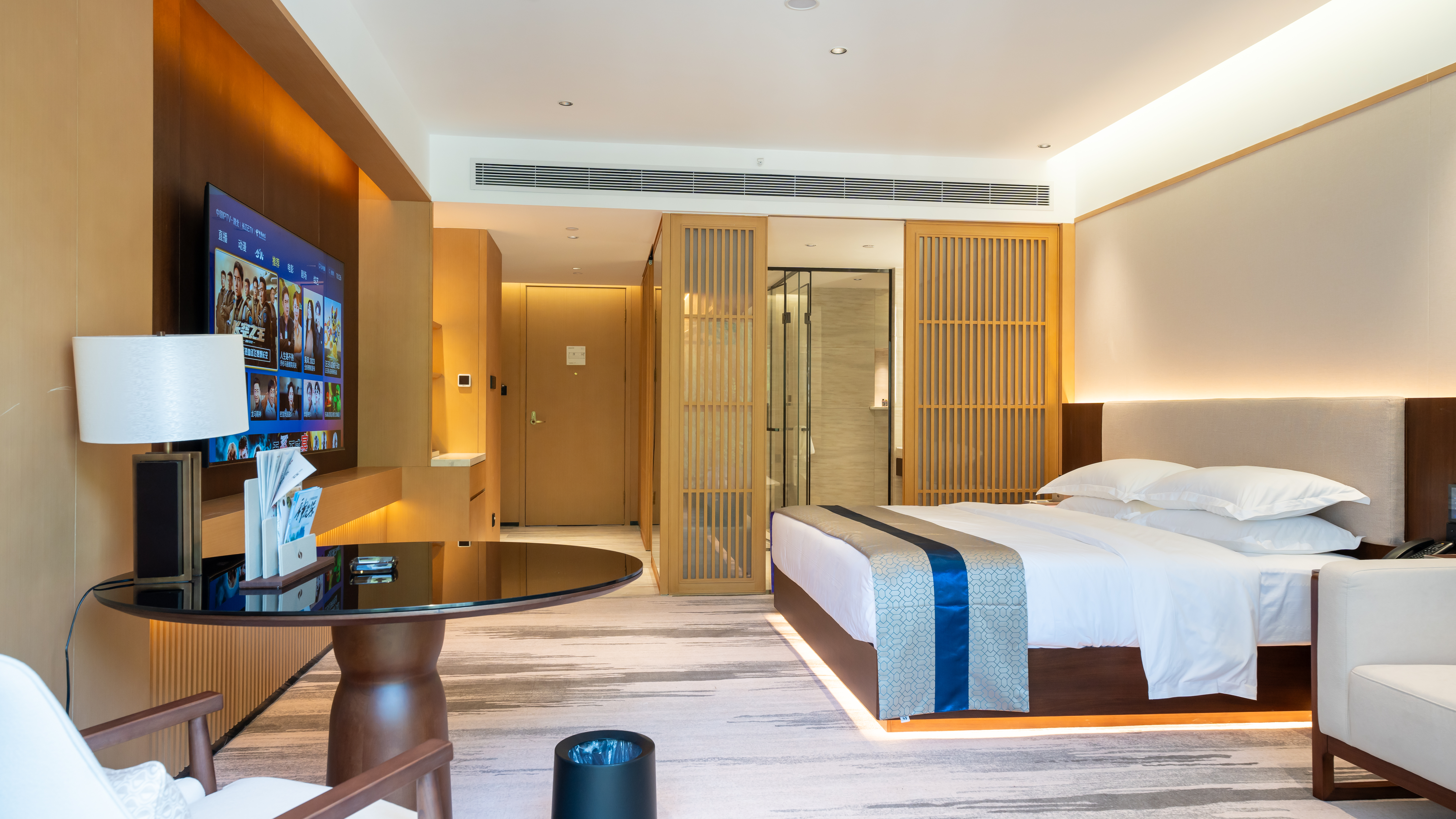 冬日暖阳观景大床房（TOTO衞浴+小度语控+乳胶睡枕）