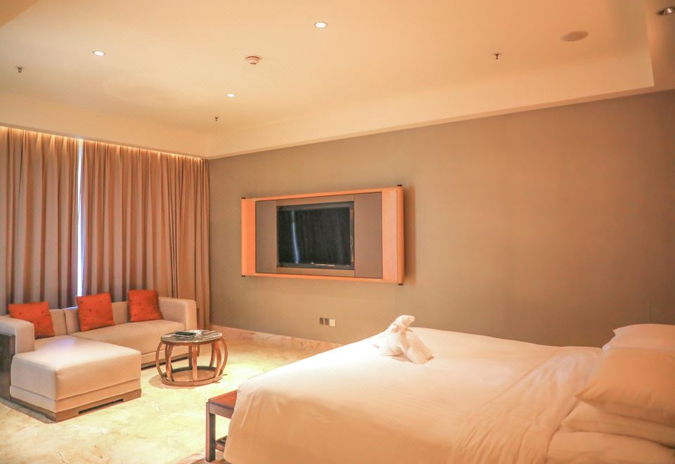 尊贵海景房丨观琼州海峡·浪涌云舒