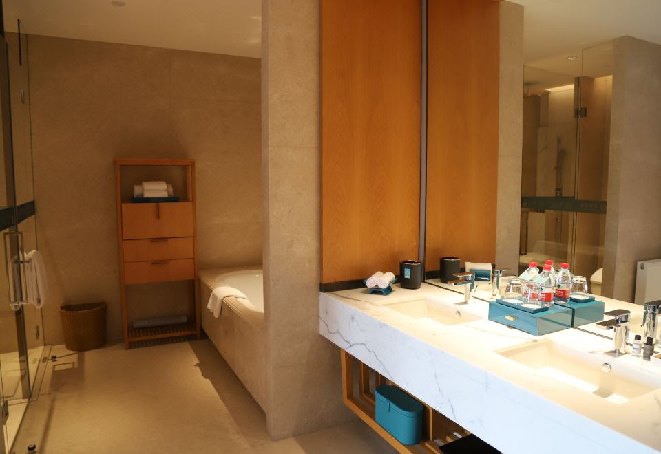 特級園景雙床房