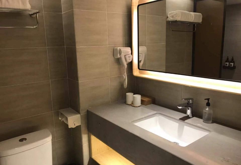 舒压高级大床房+禅意茶席+舒逸深眠