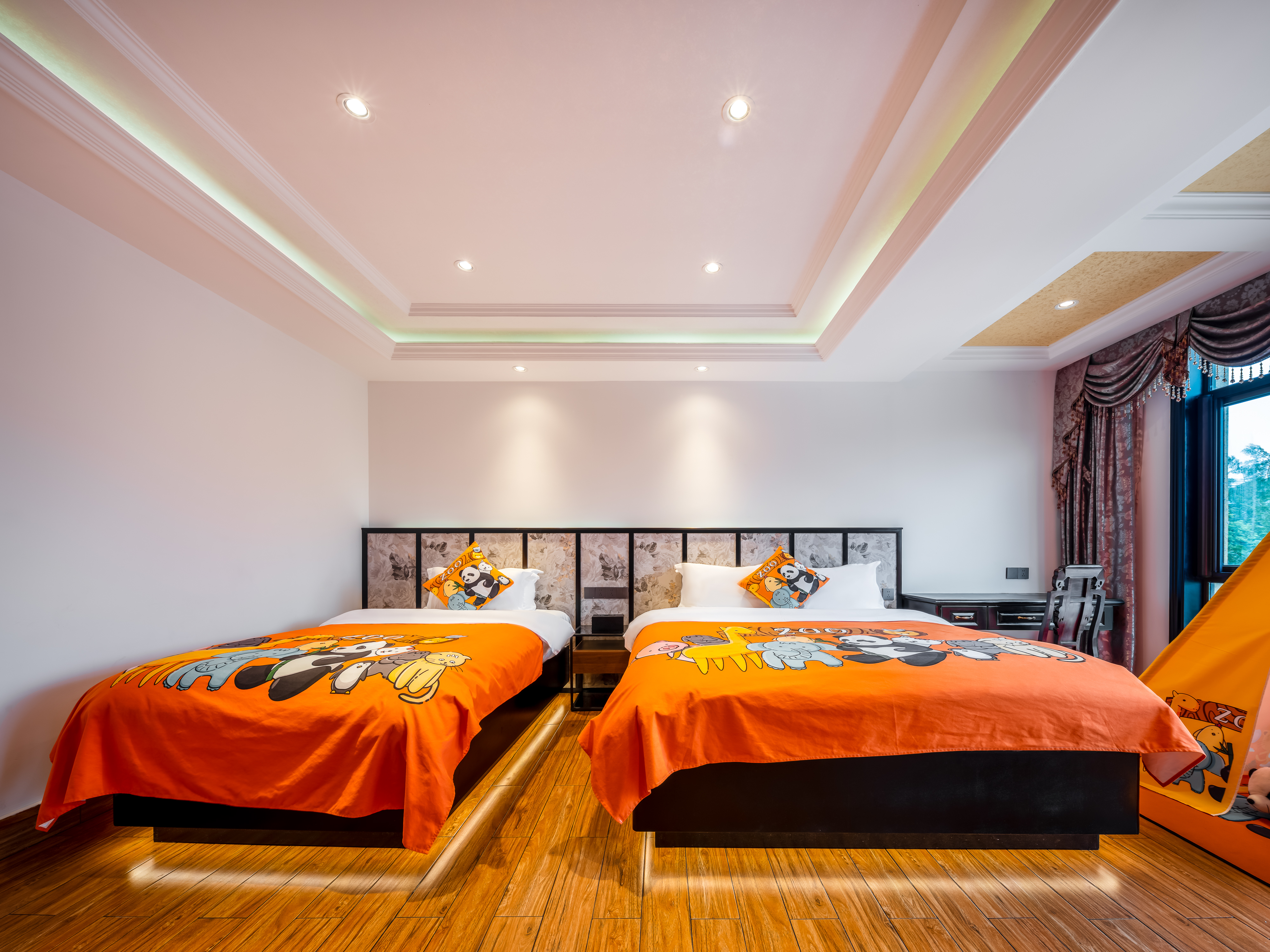 Family Friendly Room - Courtyard-View (Terrace)