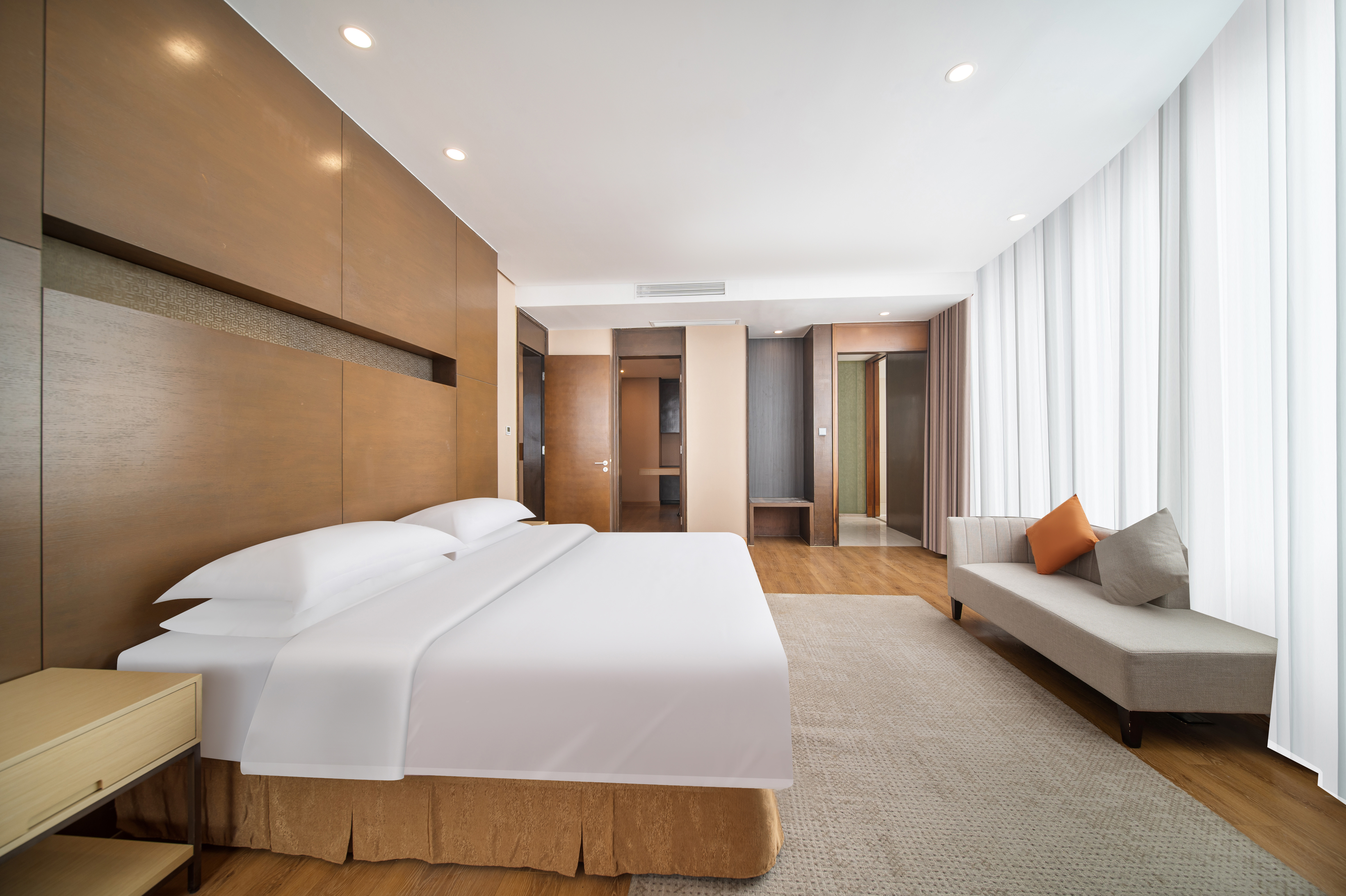 Vienna International Hotel (Shenzhen South China City Wanda Plaza)Executive Suite (Zero Pressure Mattress, 2 Bedrooms & 1 Living Room)