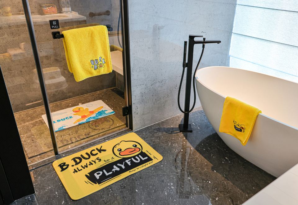 Sheraton TaiyuanB.DUCK Themed Family Room