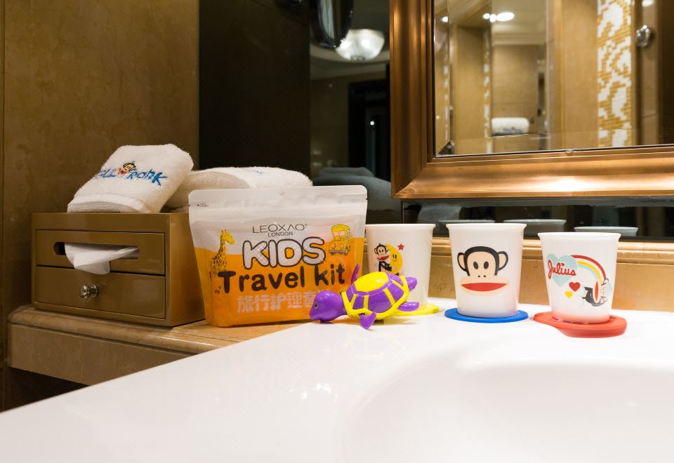 Chateau Star River GuangzhouCastle Family Friendly Room - River-View