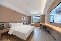 Starway Hotel (Ganzi Batang)