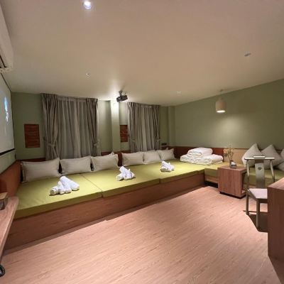 尊貴一室榻榻米套房含梳化床 瑞士遺產精品飯店@馬六甲紅場瓊克街優惠