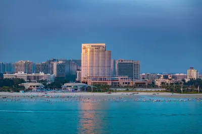 Crowne Plaza BEIHAI SILVER BEACH by IHG Hoteles en 