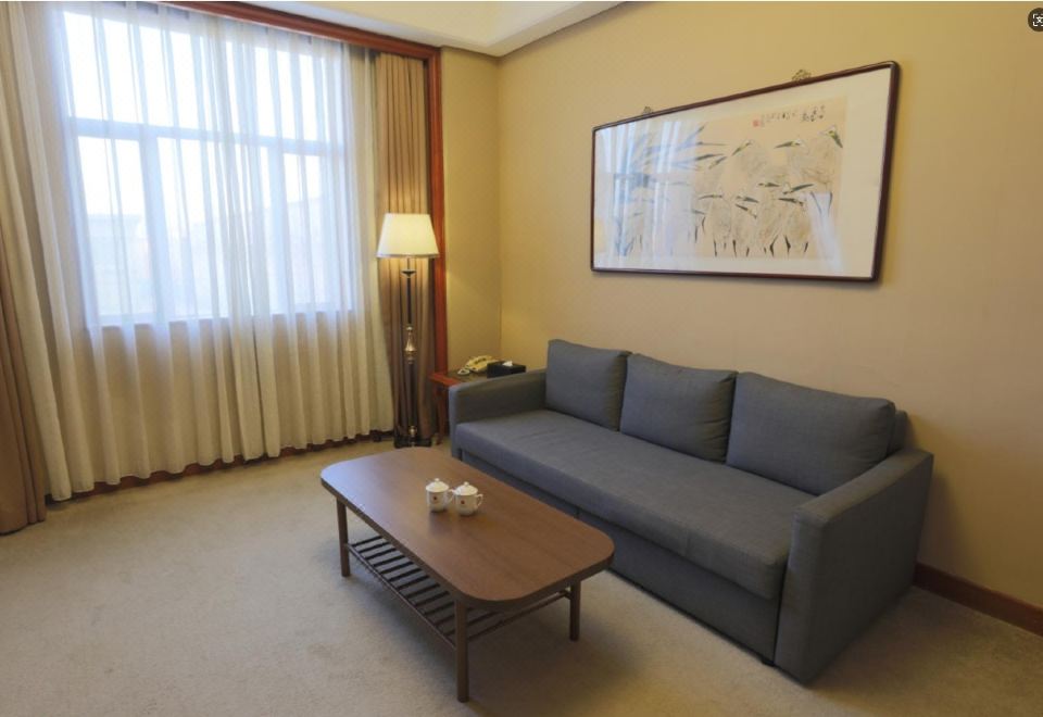 标准层商务大床套房