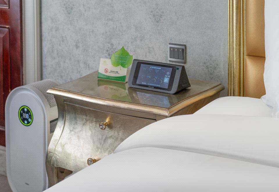 3D易眠大床房（离子助眠床垫+空气净化增氧仪+数据讯息屏）