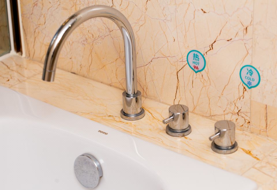 子母床舒居家庭露臺房