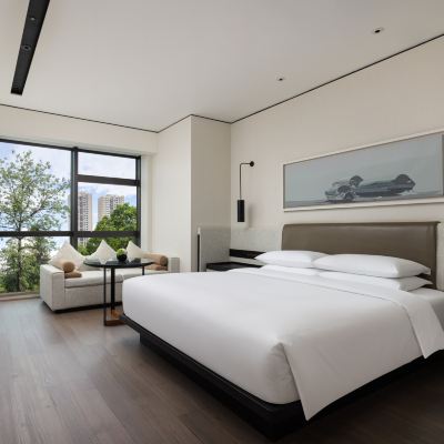 豪華大床房丨帶浴缸 深圳羅湖木棉花飯店優惠