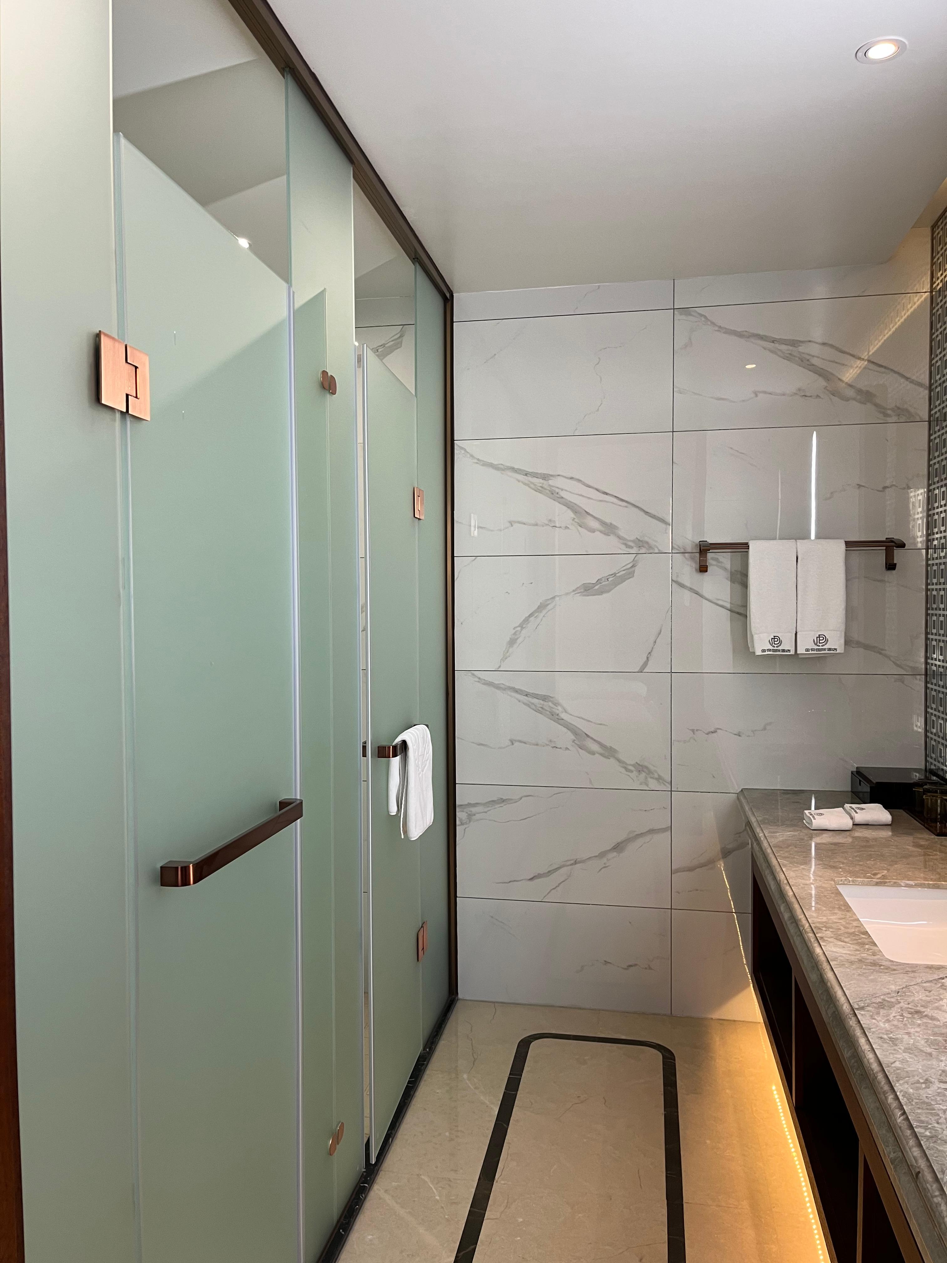 精致大床房（零压床垫+乾湿分离）