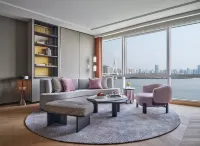 InterContinental Hotels HAIKOU SEAVIEW by IHG Отели в г. 