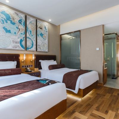 啡凡雙床房（賽諾床墊+羽絲棉枕+負離子吹風機） 喆啡飯店（天津大悅城鼓樓地鐵站店）優惠