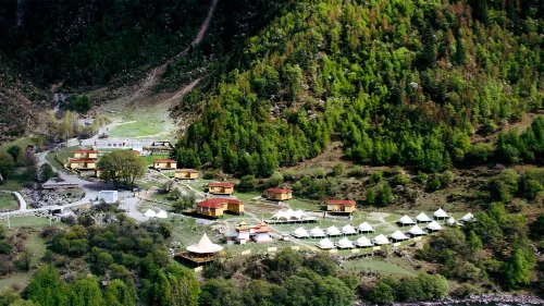 Guoran Muwu Camp Hotel