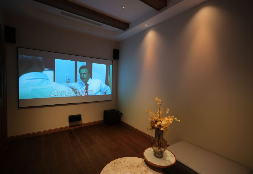 賢·美式田園山景墅居