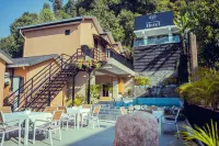 Pokhara Boutique Hotel Hôtels à : 