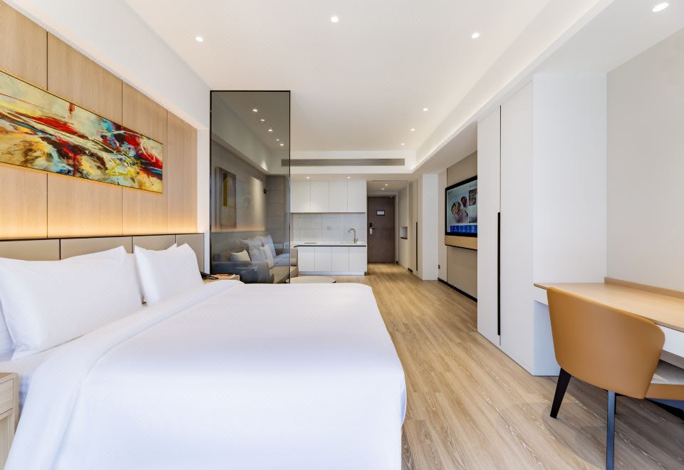 Starway Hotel (Bayannur City Government)Apartment (Fridge, French Window)