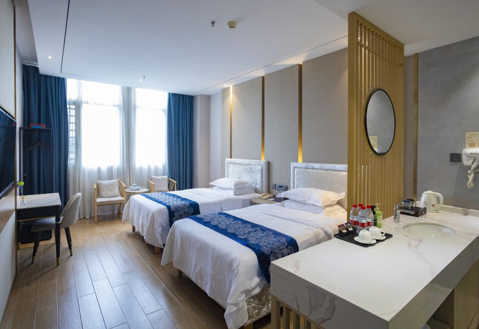 Mizhi Holiday Twin Bed Room