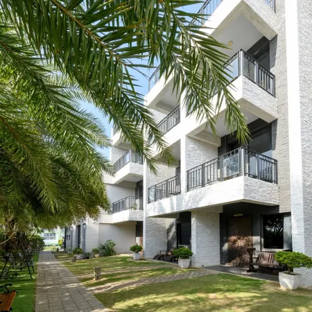 Oceanic Pearl Resort
