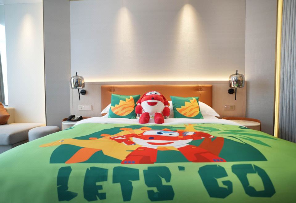 超级飞侠恐龙主题豪华亲子房