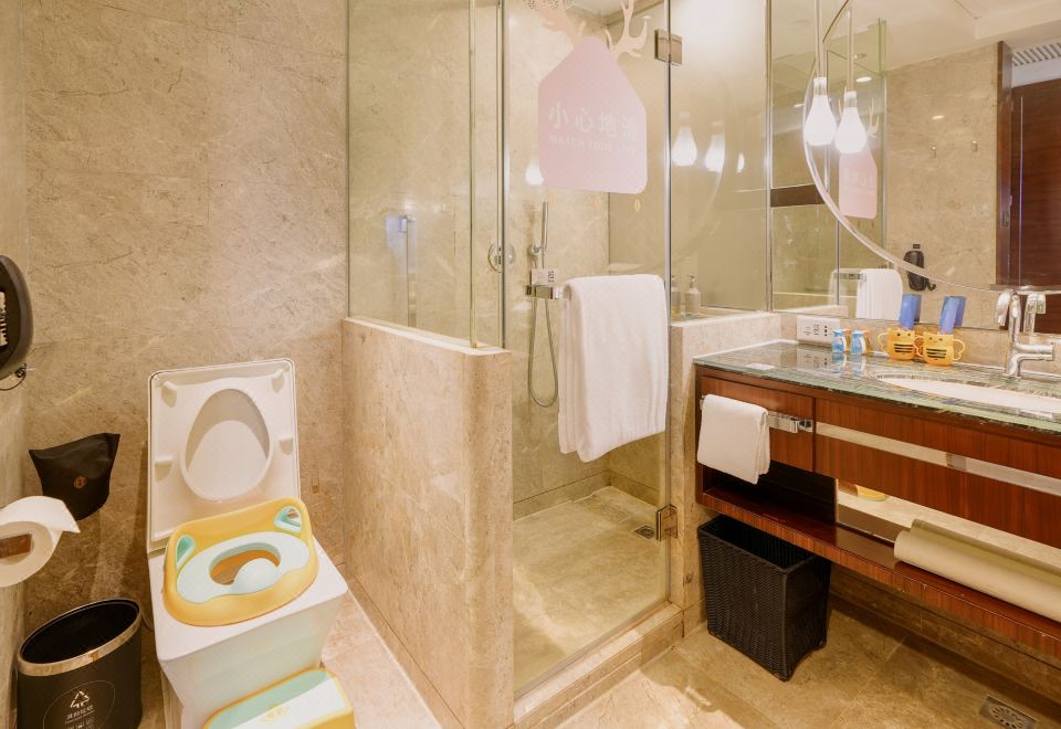 糖果飞屋豪华湖景双床房A（乐高墙丨俏皮鱼嘴）