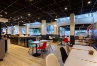 B&B Hôtel Orléans Centre Foch
