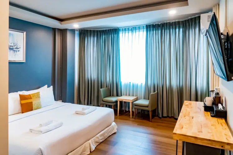 ห้องดีลักซ์ เตียงใหญ่