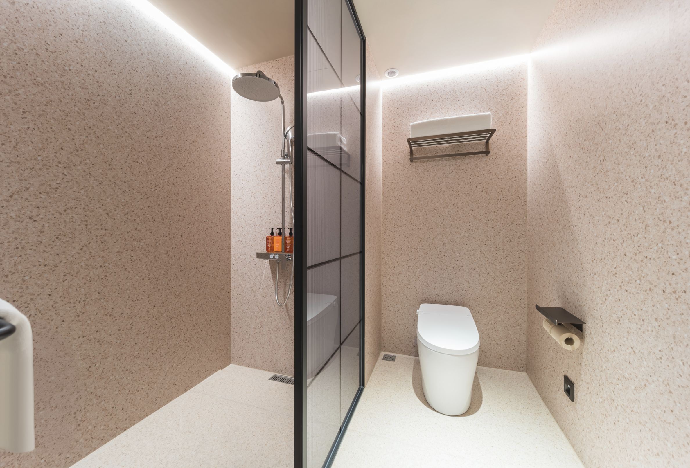 高级家庭房（手机投屏+休闲卡台+小童洗漱包）