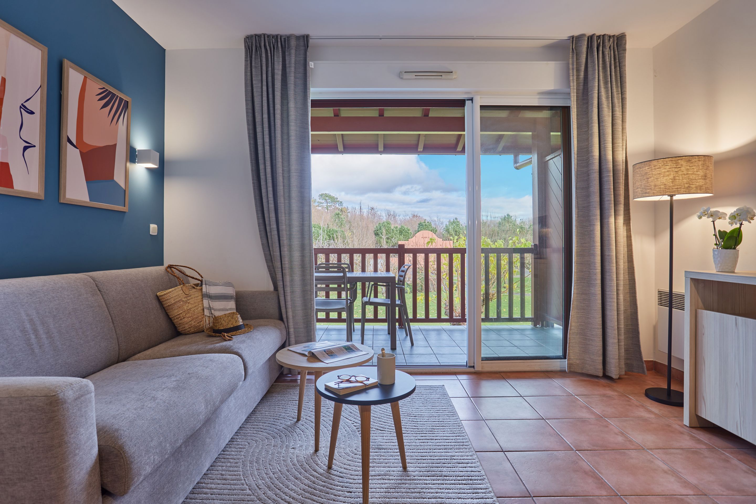 4房（8位客人）