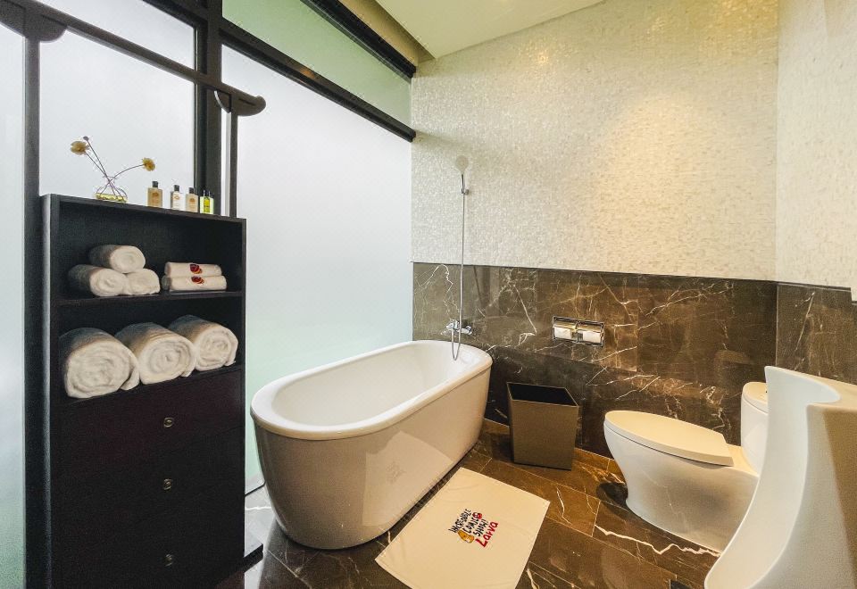 爆笑虫子亲子房