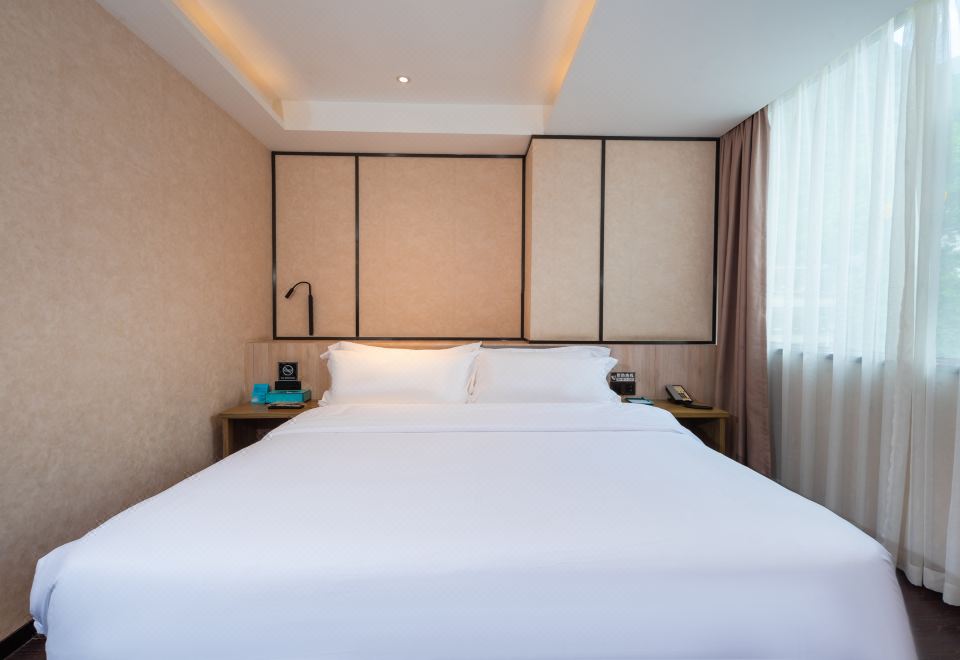 希岸高级大床房